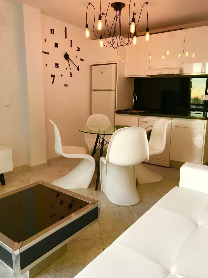 Virginia Of The Sea Apartment Benidorm Exterior photo
